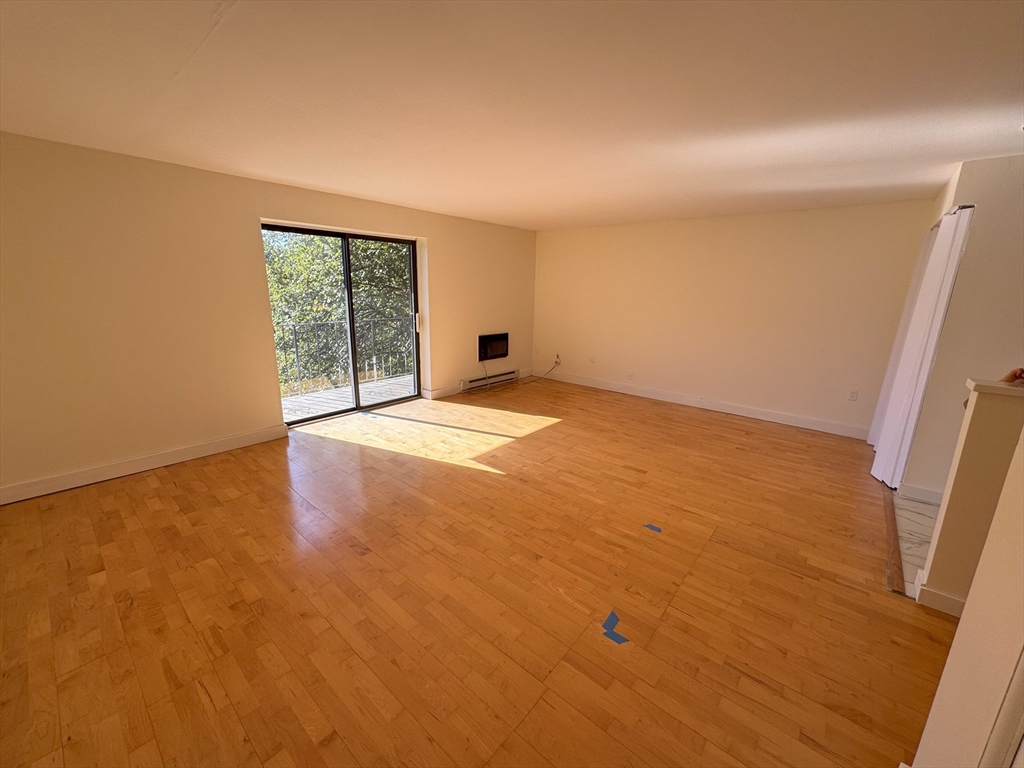 1321 Worcester Road, Unit 307 Framingham, MA 01701 - Photo 9 of 17