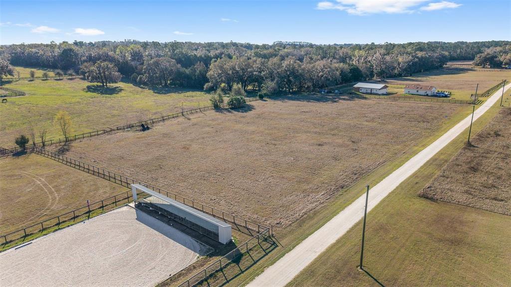 56 Northwest Court Road Reddick, FL 32686 - Photo 10 of 25 a view of a dry area with mountains