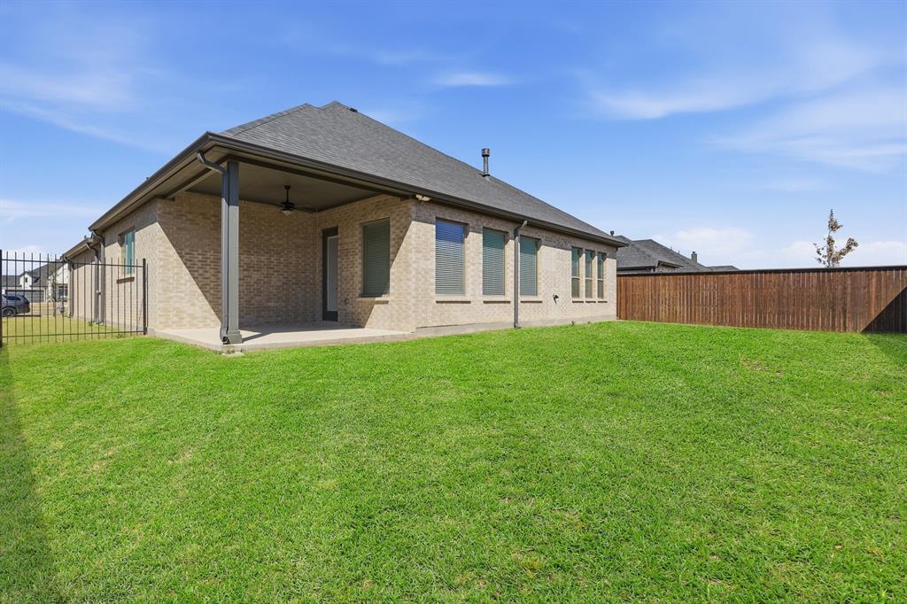 513 Fieldstone Lane Haslet, TX 76052 - Photo 34 of 37