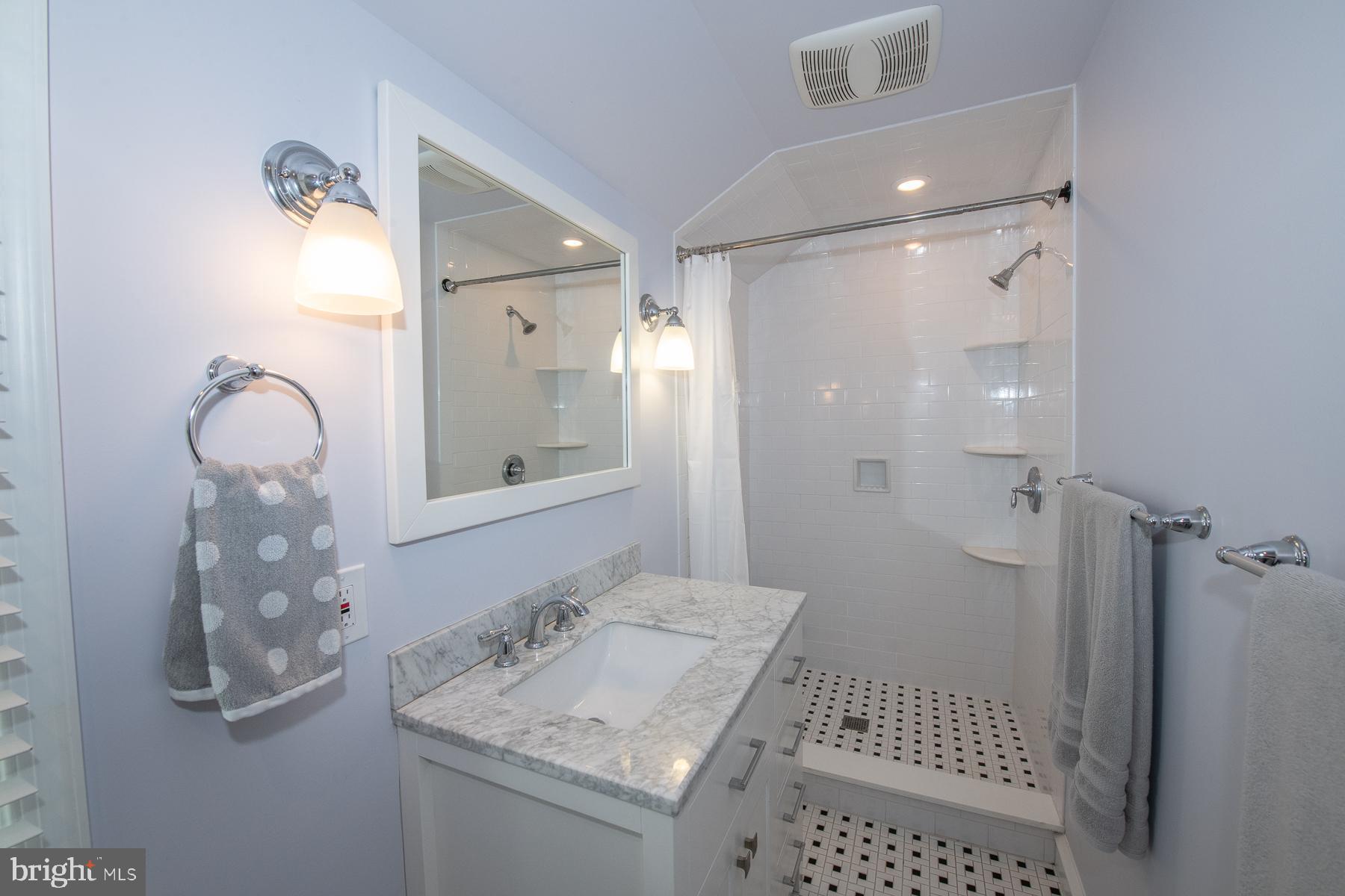 129 Henley Road Wynnewood, PA 19096 - Photo 27 of 43 Lovely Master Bathroom!