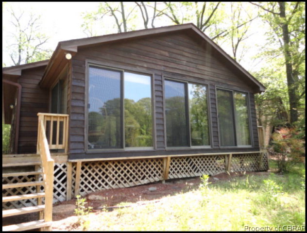 95 Swann Court Reedville, VA 22539 - Photo 2 of 12