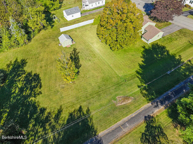 16 Anthony Street Adams, MA 01220 - Photo 31 of 33