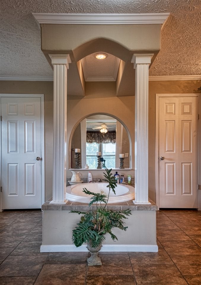 3758 Homer Road Russellville, KY 42276 - Photo 17 of 29 Gallery Image 17