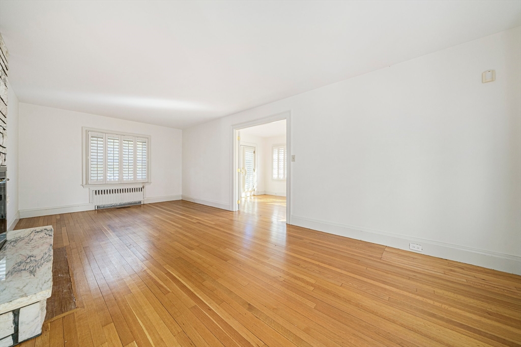 93 Lincoln Road Medford, MA 02155 - Photo 15 of 32