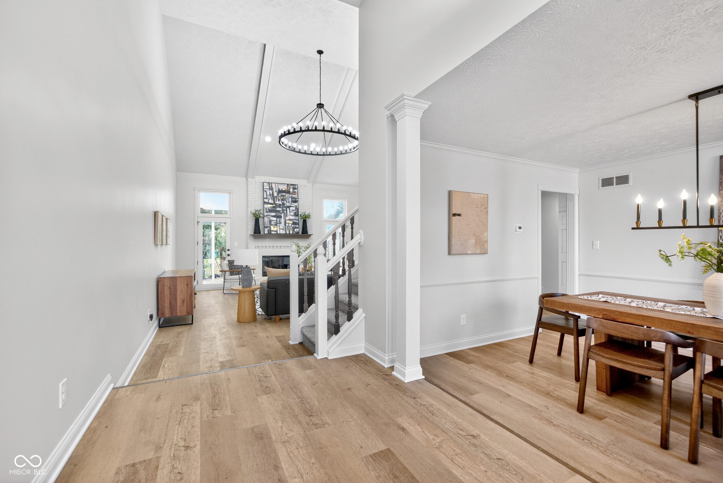 6079 Timberbend Drive Avon, IN 46123 - Photo 5 of 52