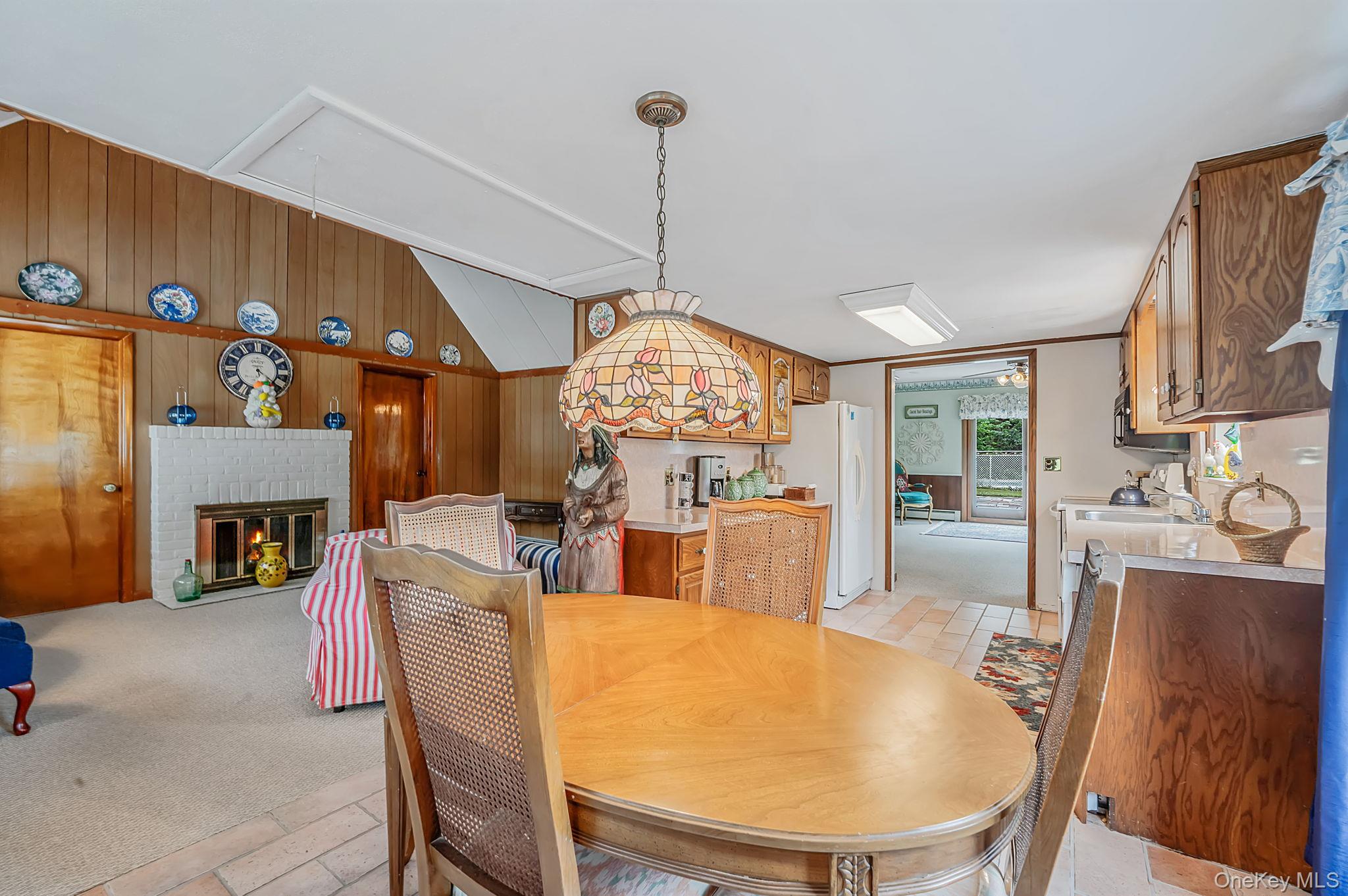 1 East Jackwill Road East Patchogue, NY 11772 - Photo 10 of 32