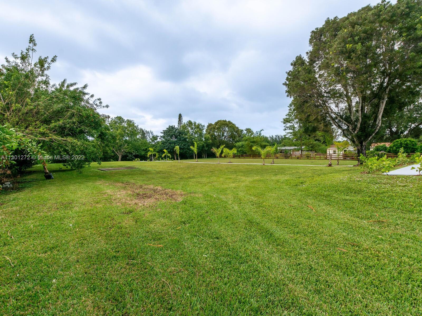 5521 Southwest 164th Terrace Southwest Ranches, FL 33331 - Photo 49 of 72 Gallery Image 49