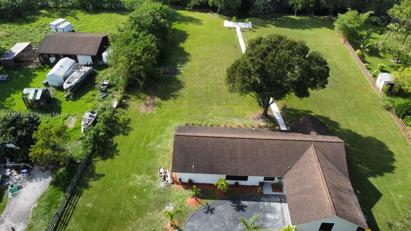 5521 Southwest 164th Terrace Southwest Ranches, FL 33331 - Photo 69 of 72 Gallery Image 69