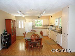 275 Ridge Road Lake Lure, NC 28746 - Photo 5 of 23 Gallery Image 5