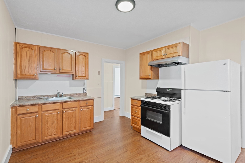 37 Calvin Street, Unit 2 Somerville, MA 02143 - Photo 7 of 12