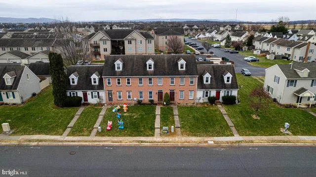 $220,000 | 1938 Clinton Avenue, Chambersburg, PA 17201