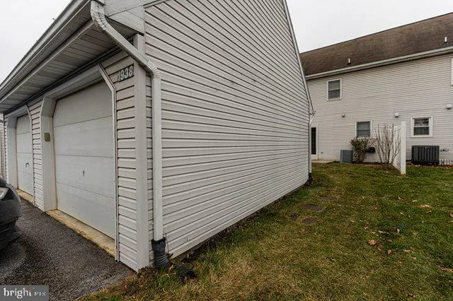 $220,000 | 1938 Clinton Avenue, Chambersburg, PA 17201