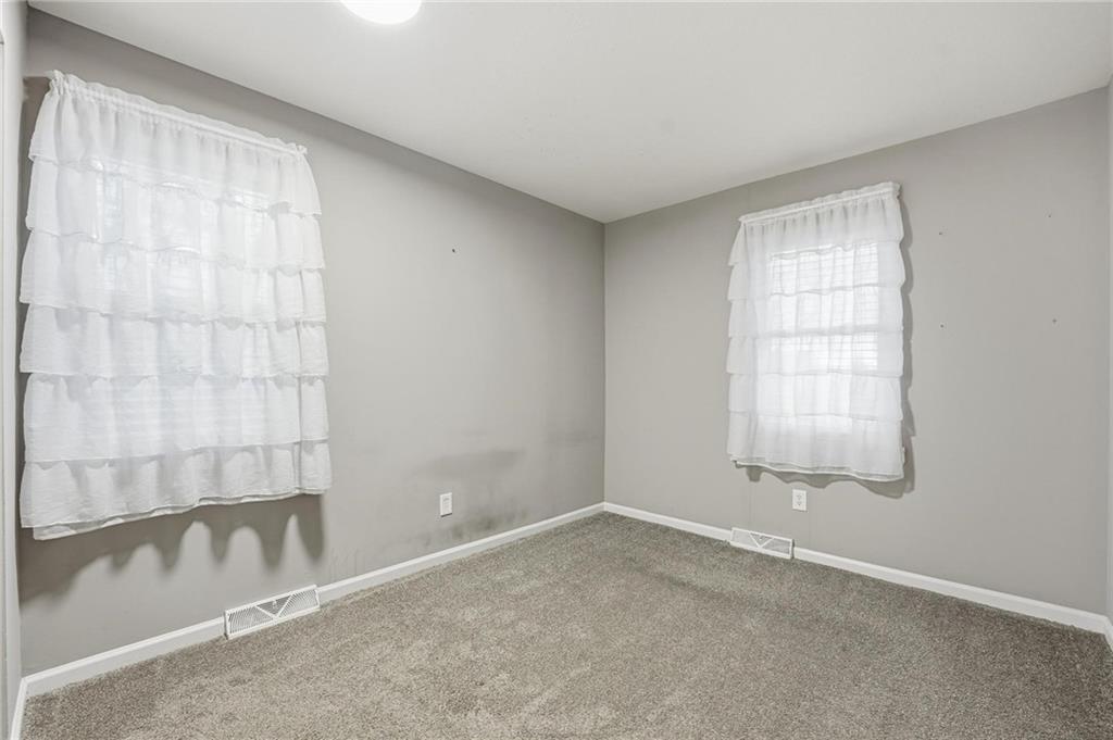 2908 Northwest Canterbury Road Blue Springs, MO 64015 - Photo 15 of 31