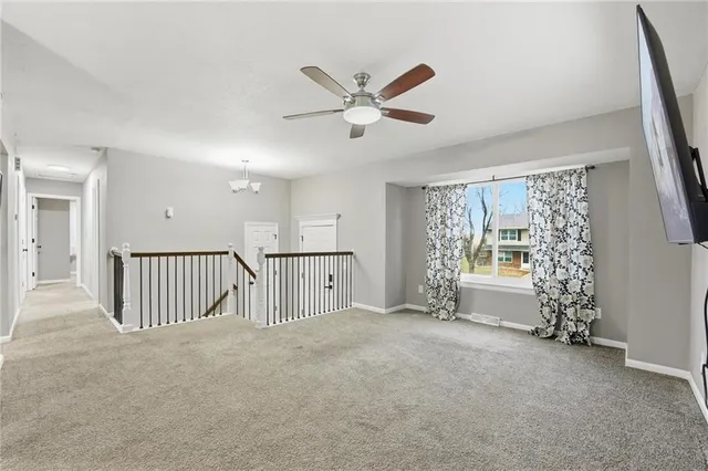 $275,000 | 2908 Northwest Canterbury Road, Blue Springs, MO 64015