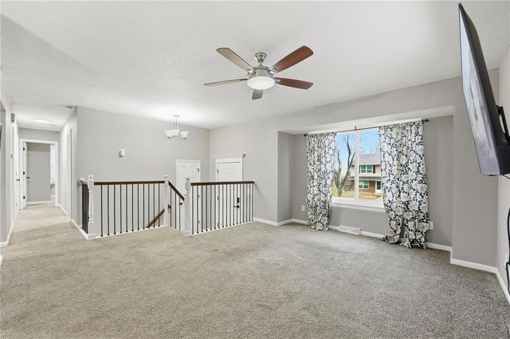 2908 Northwest Canterbury Road Blue Springs, MO 64015 - Photo 4 of 31