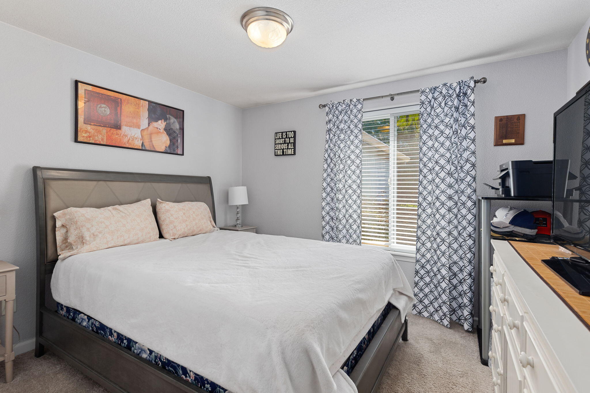 1214 Twin Rocks Drive Central Point, OR 97502 - Photo 17 of 20 Bedroom 3