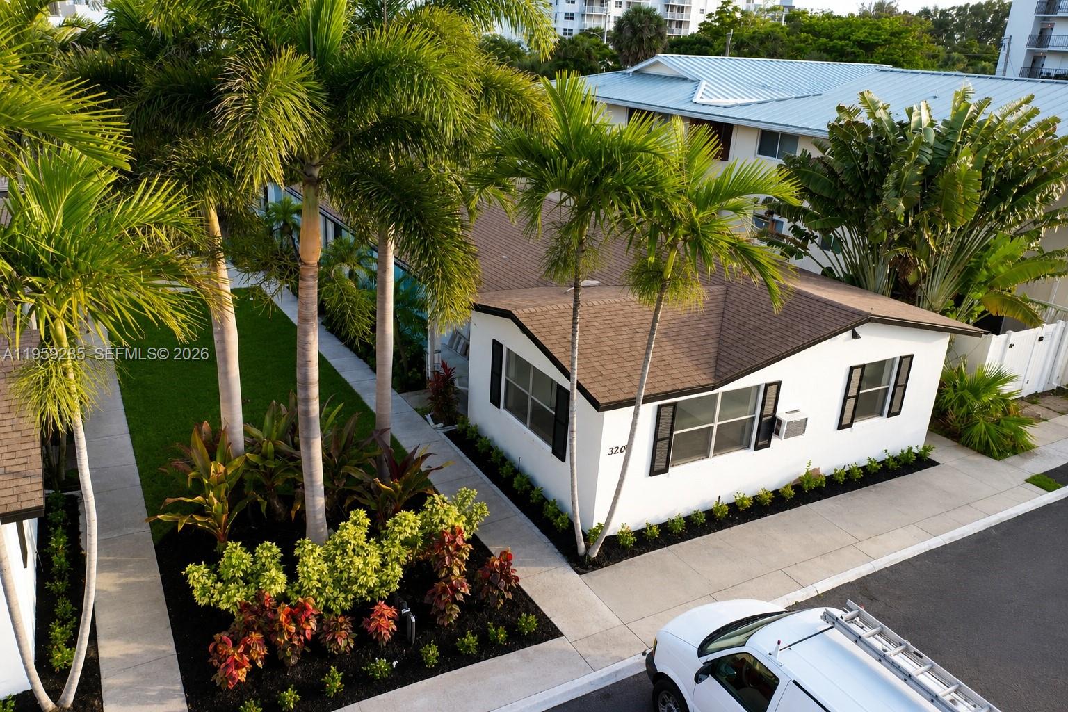 3210 Canal Drive, Unit 7 Pompano Beach, FL 33062 - Photo 7 of 16