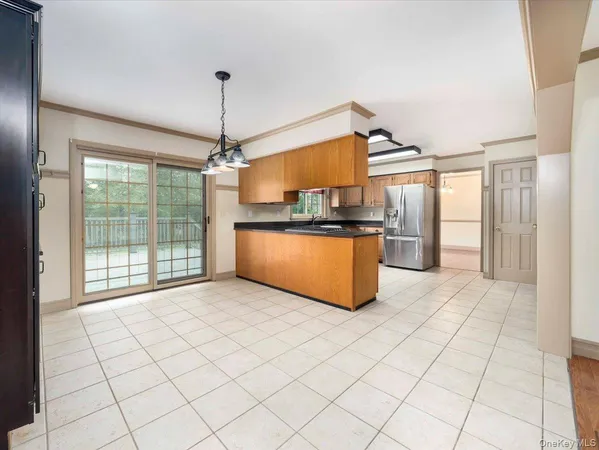 $565,000 | 8 Coriander Drive, Fort Edward, NY 12828