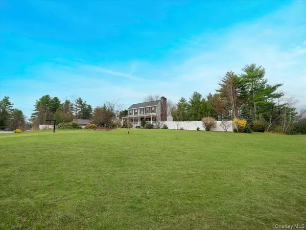 $565,000 | 8 Coriander Drive, Fort Edward, NY 12828