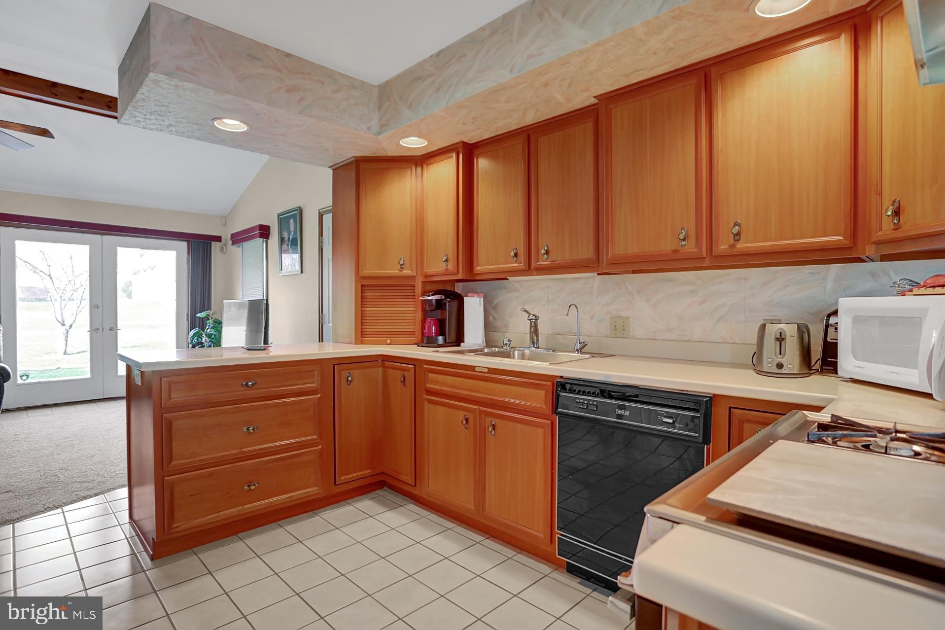 805 Whitner Road Reading, PA 19605 - Photo 18 of 28
