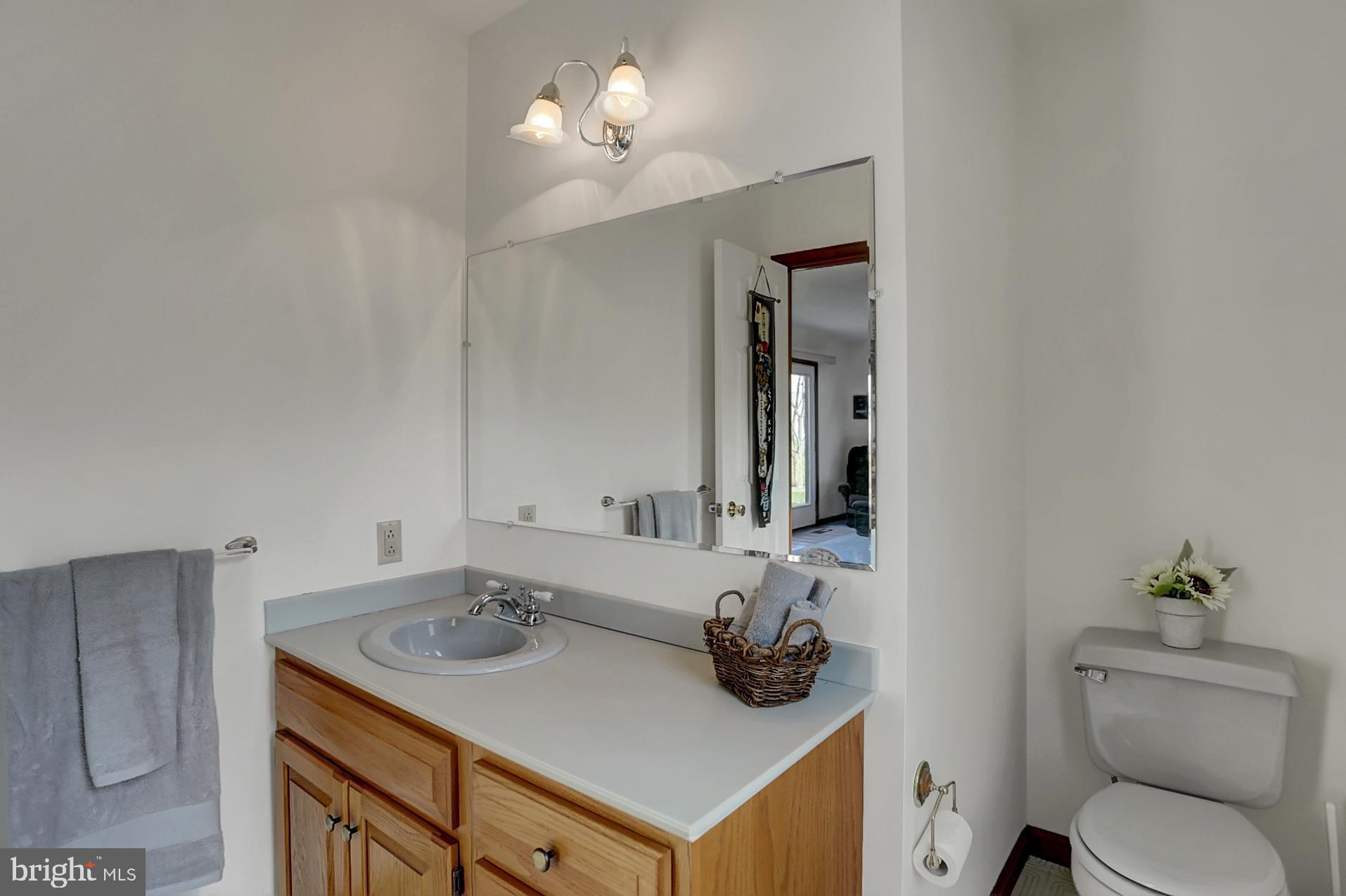 805 Whitner Road Reading, PA 19605 - Photo 7 of 28