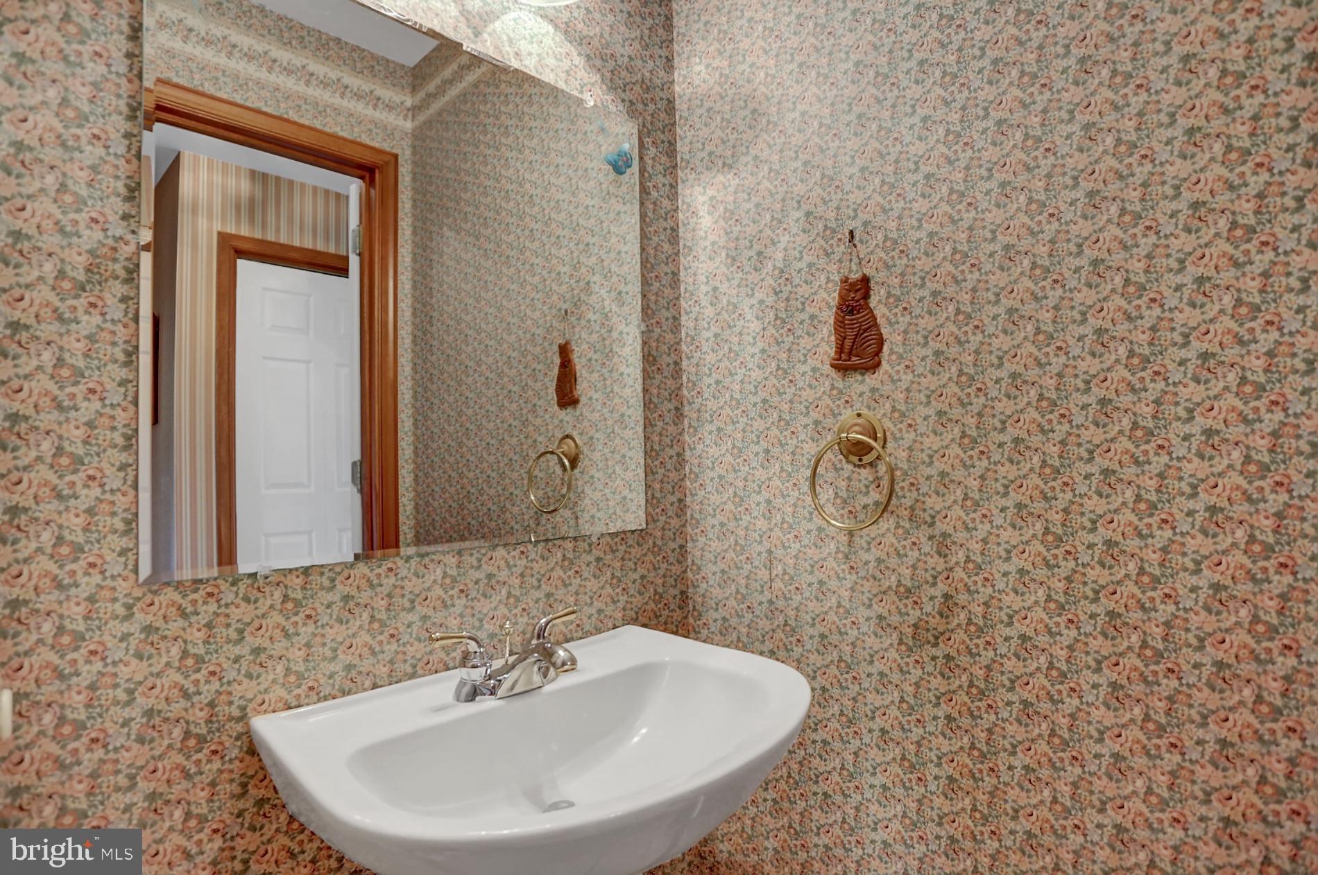 805 Whitner Road Reading, PA 19605 - Photo 9 of 28