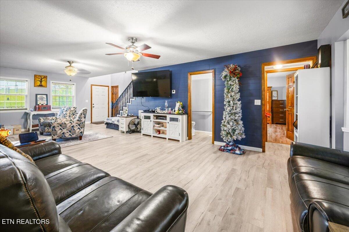 216 Mountain Road New Tazewell, TN 37825 - Photo 15 of 44 15-216 Mountain Rd