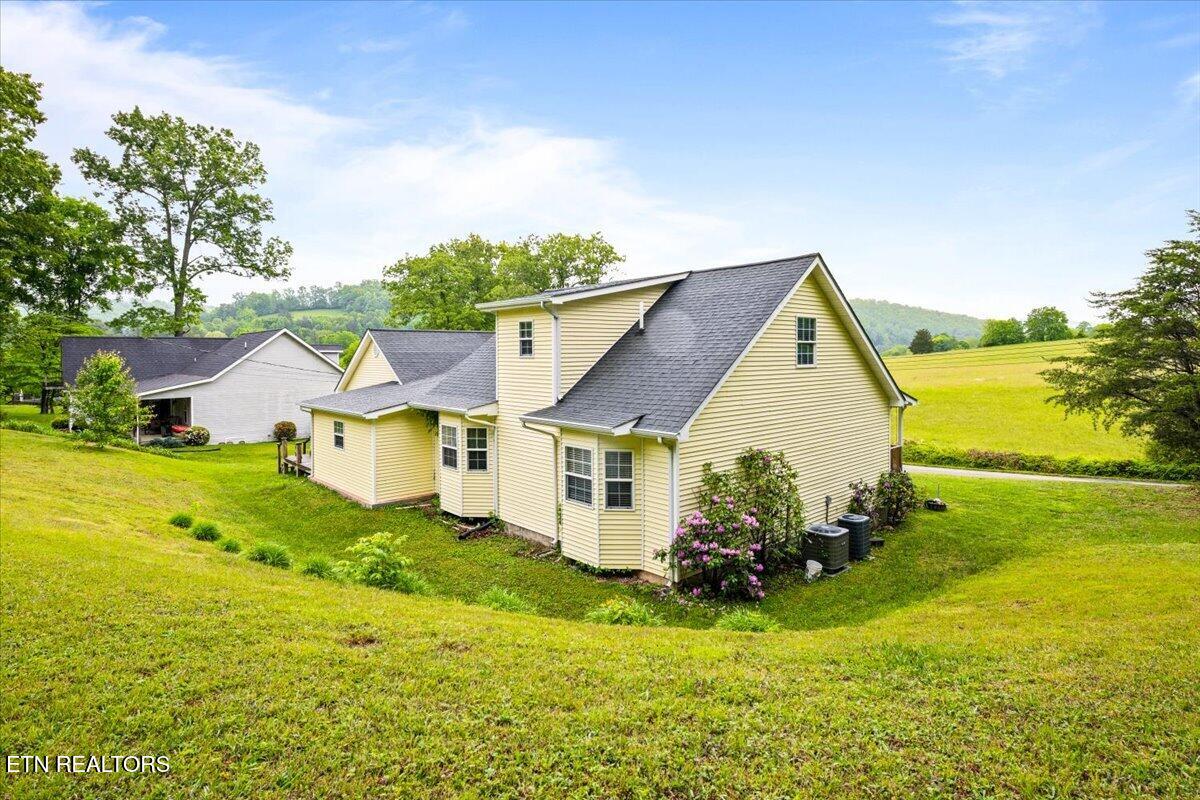 216 Mountain Road New Tazewell, TN 37825 - Photo 42 of 44 49-216 Mountain Rd