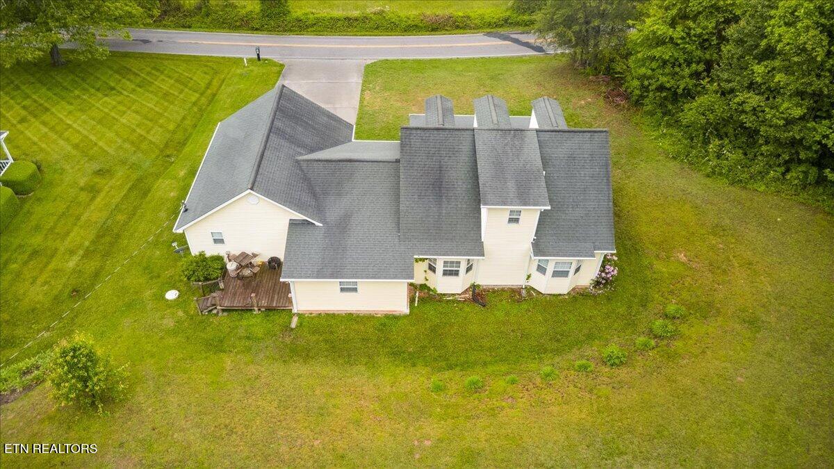 216 Mountain Road New Tazewell, TN 37825 - Photo 9 of 44 09-216 Mountain Rd
