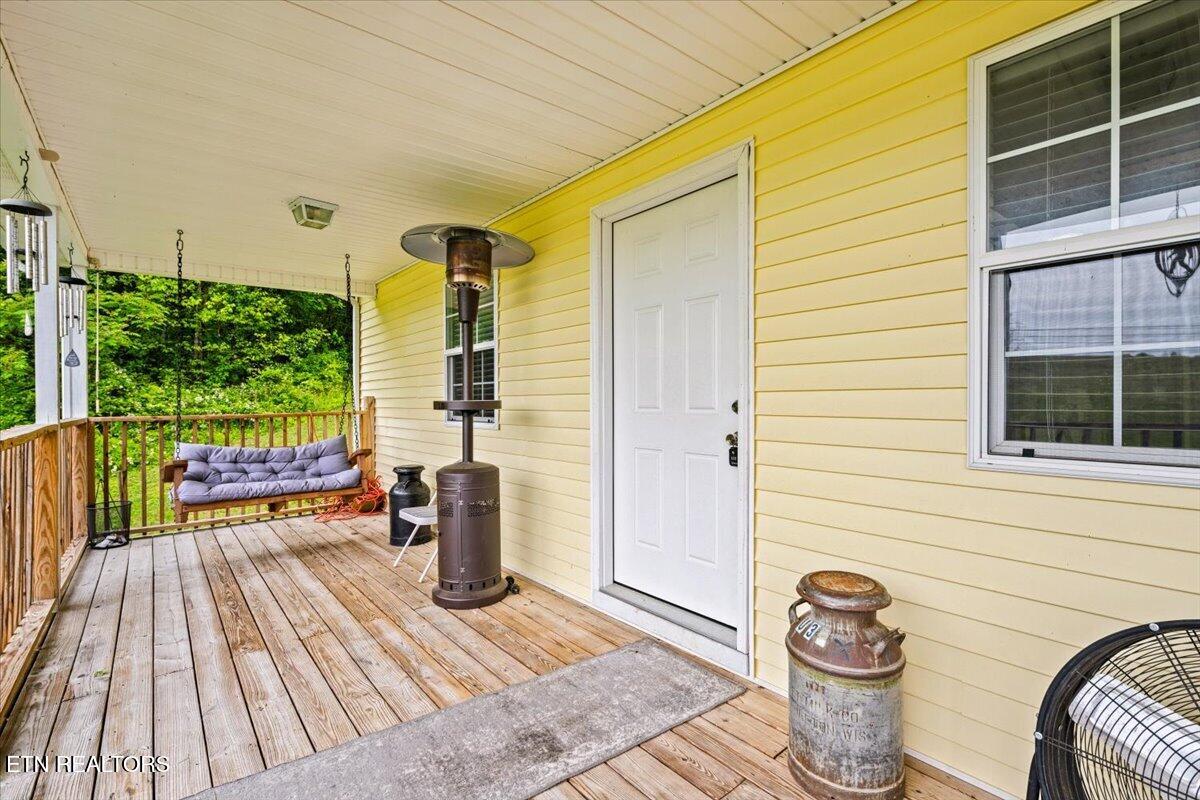 216 Mountain Road New Tazewell, TN 37825 - Photo 10 of 44 10-216 Mountain Rd
