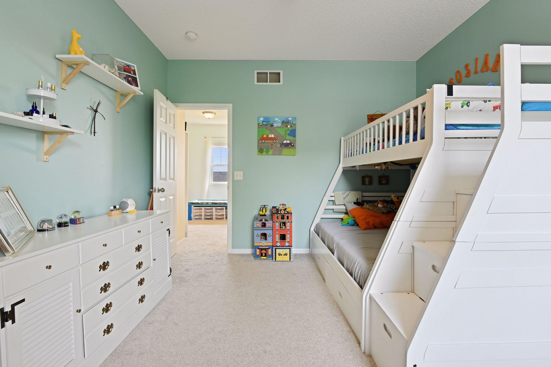 615 Ravencroft Road Waconia, MN 55387 - Photo 36 of 40 Gallery Image 36