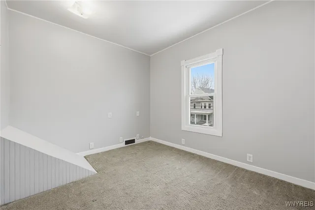 $199,900 | 186 Crowley Avenue, Buffalo, NY 14207