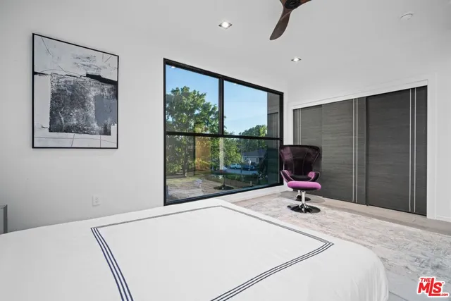 $17,600 | 11241 Blix Street, Toluca Lake, CA 91602