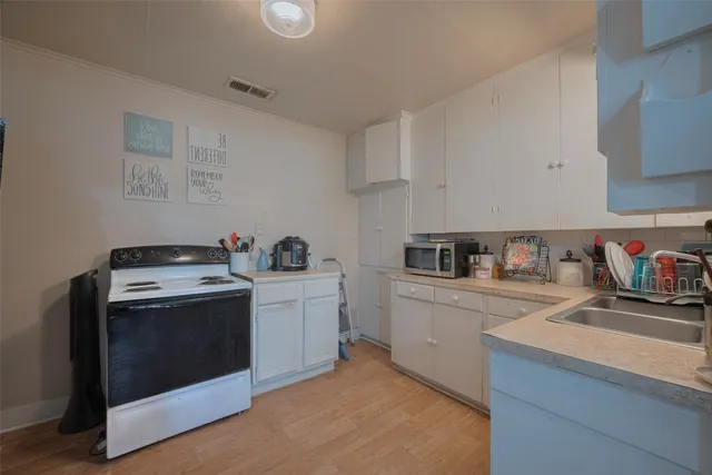 $150,000 | 600 Texas Street, Wharton, TX 77488