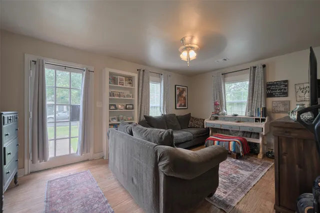 $150,000 | 600 Texas Street, Wharton, TX 77488