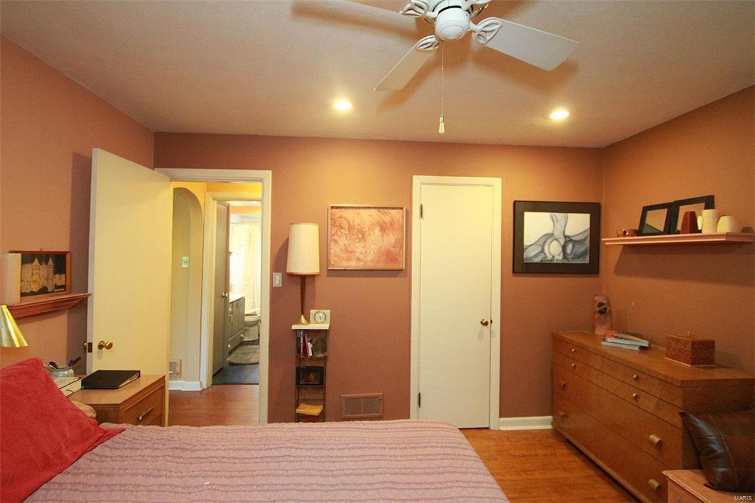 5401 Wenzel Road Alton, IL 62002 - Photo 18 of 26