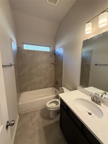 $2,285 | 2125 Lake Pine Drive, Little Elm, TX 75068