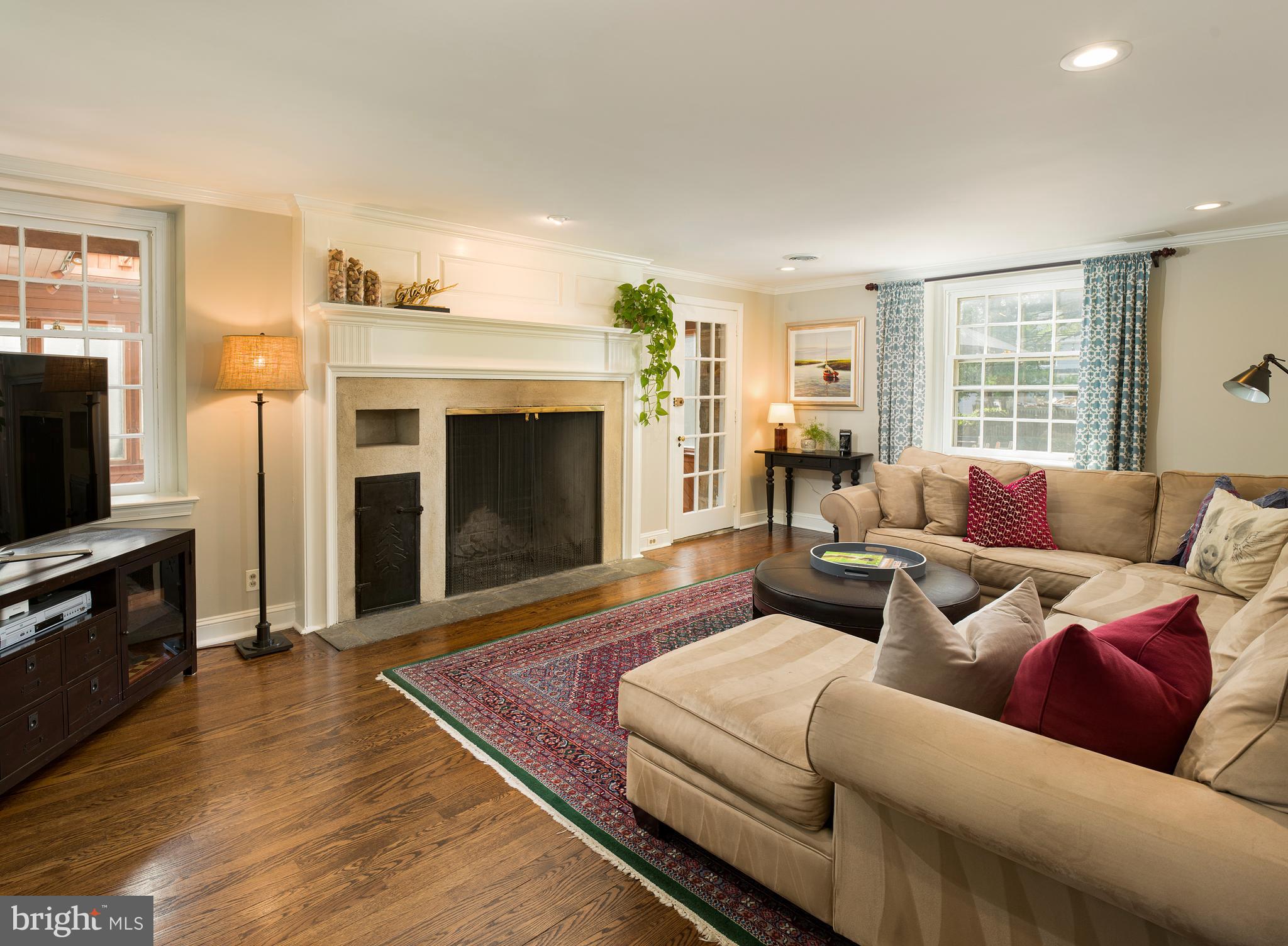 440 Witley Road Wynnewood, PA 19096 - Photo 5 of 29 Living Room