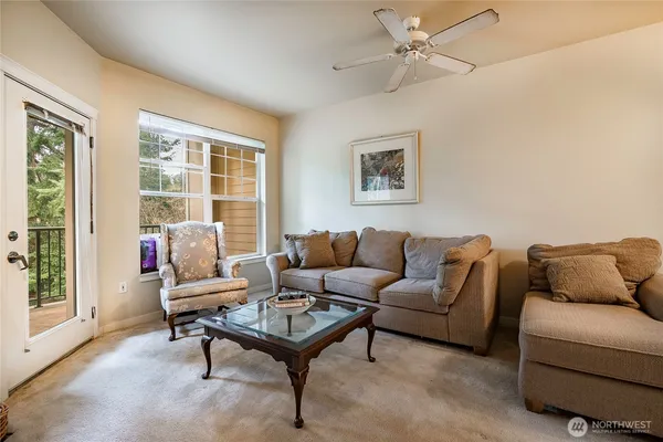$475,000 | 4313 Issaquah-Pine Lake Road Southeast, Unit 205, Sammamish, WA 98075