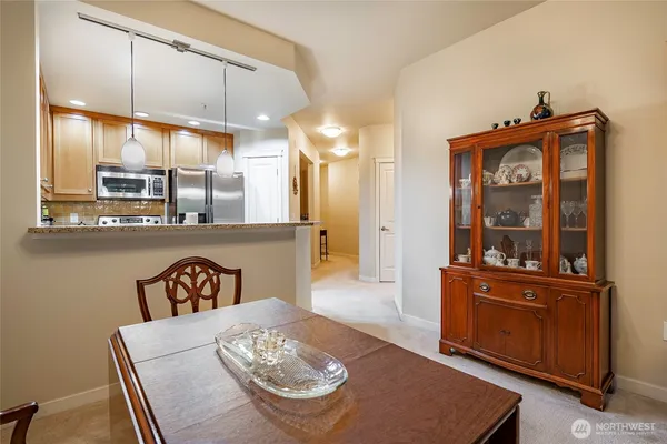 $475,000 | 4313 Issaquah-Pine Lake Road Southeast, Unit 205, Sammamish, WA 98075
