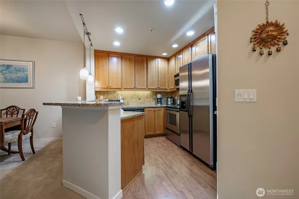$475,000 | 4313 Issaquah-Pine Lake Road Southeast, Unit 205, Sammamish, WA 98075