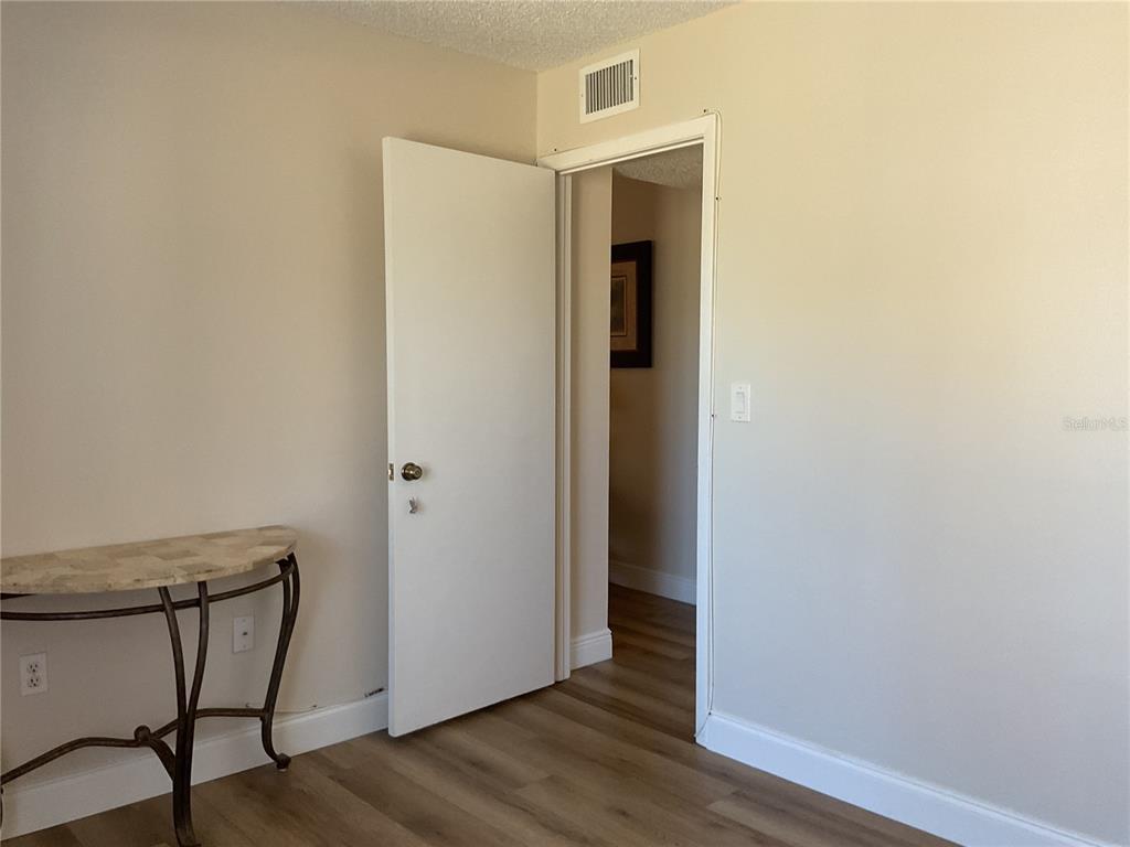 2687 Pine Ridge Way South, Unit H1 Palm Harbor, FL 34684 - Photo 21 of 28