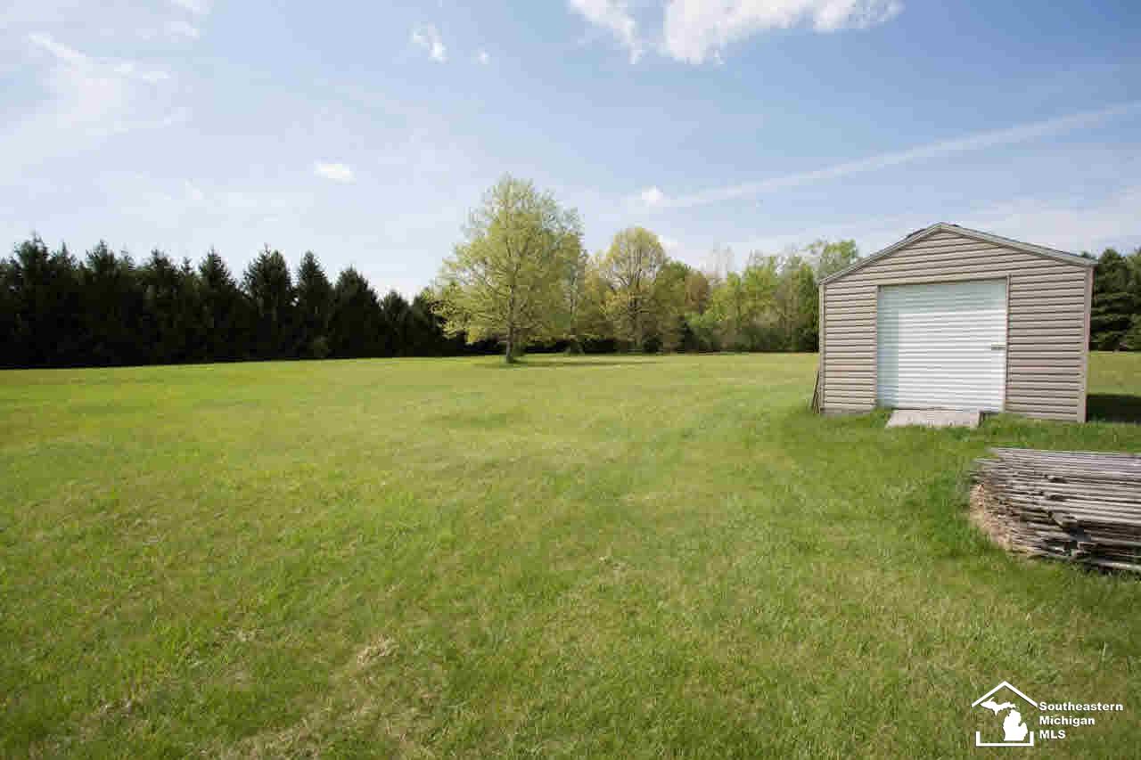 7675 Jackman Road Temperance, MI 48182 - Photo 31 of 42 20458369-30.JPG