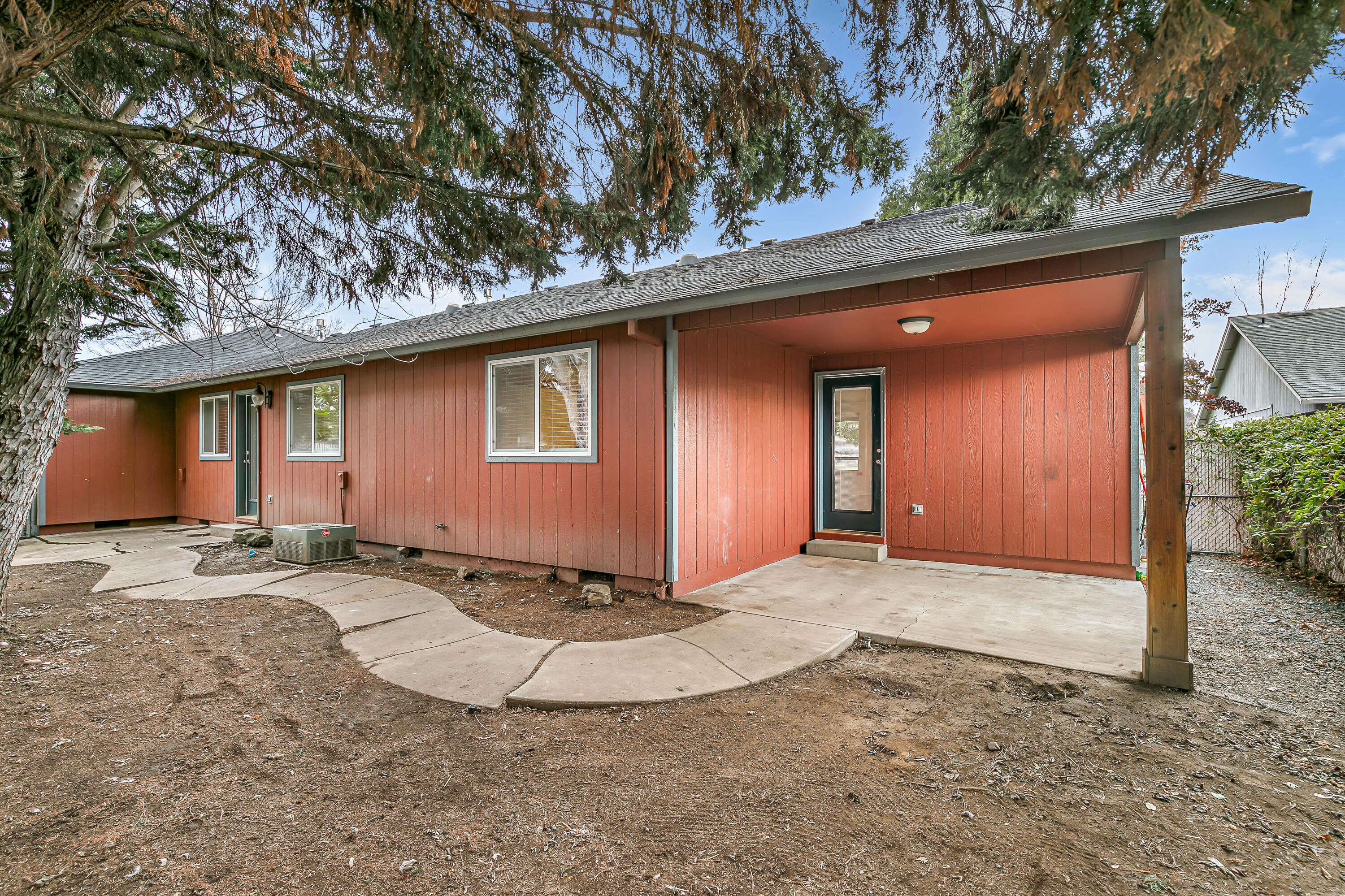 388 Crystal Drive Eagle Point, OR 97524 - Photo 30 of 35 30