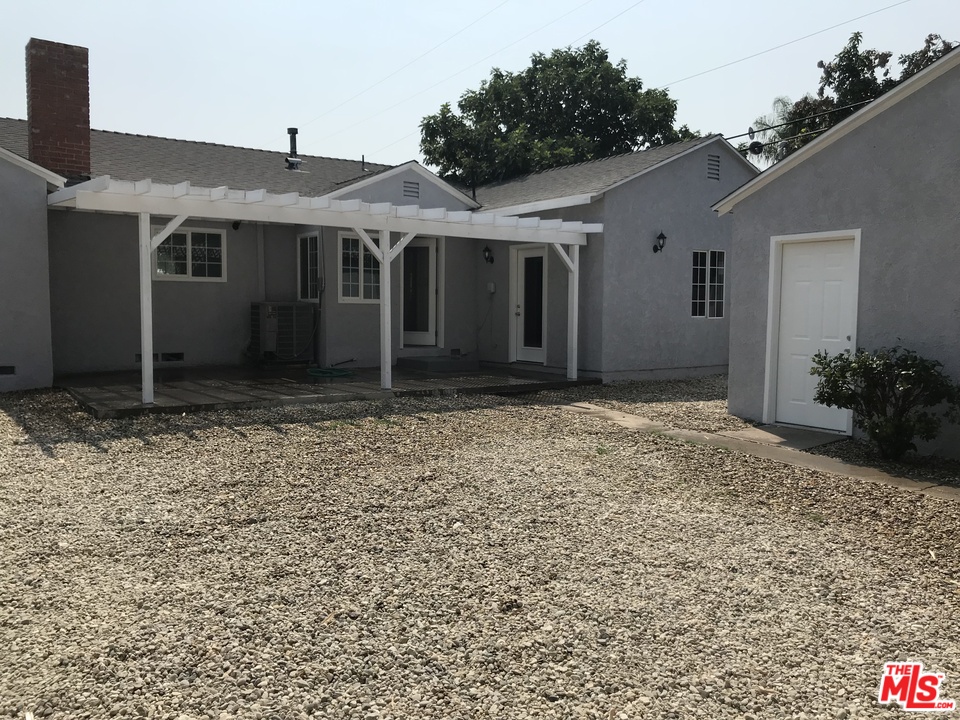 6901 Bothwell Road Reseda, CA 91335 - Photo 19 of 20 Gallery Image 19