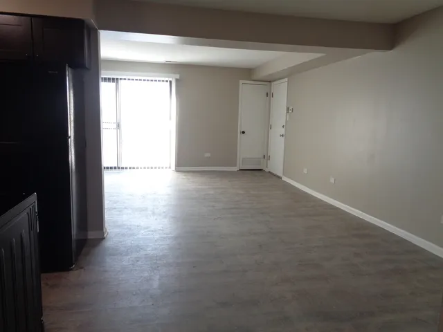 $1,650 | 11953 South Lawndale Avenue, Unit 5C2, Alsip, IL 60803