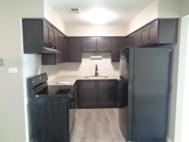 $1,650 | 11953 South Lawndale Avenue, Unit 5C2, Alsip, IL 60803