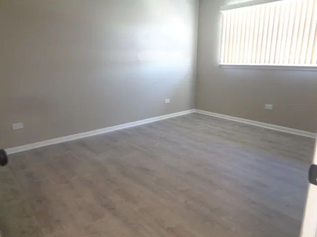 $1,650 | 11953 South Lawndale Avenue, Unit 5C2, Alsip, IL 60803