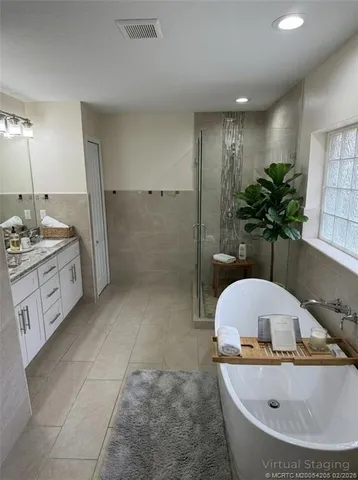 a view of empty room