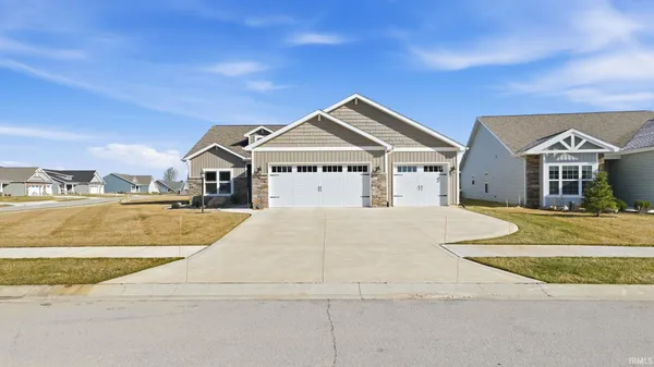 $389,900 | 3050 East Rocky Way, Winona Lake, IN 46590